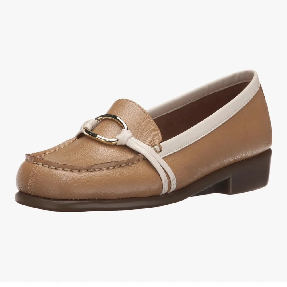 Aerosoles Beige Silver Dubious Slip-on Loafers Womenโs Size 11M - Picture 1 of 11